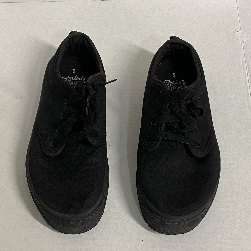 Faded Glory Boys Black Canvas Lace Up Sneakers Size 5 Pre Owned